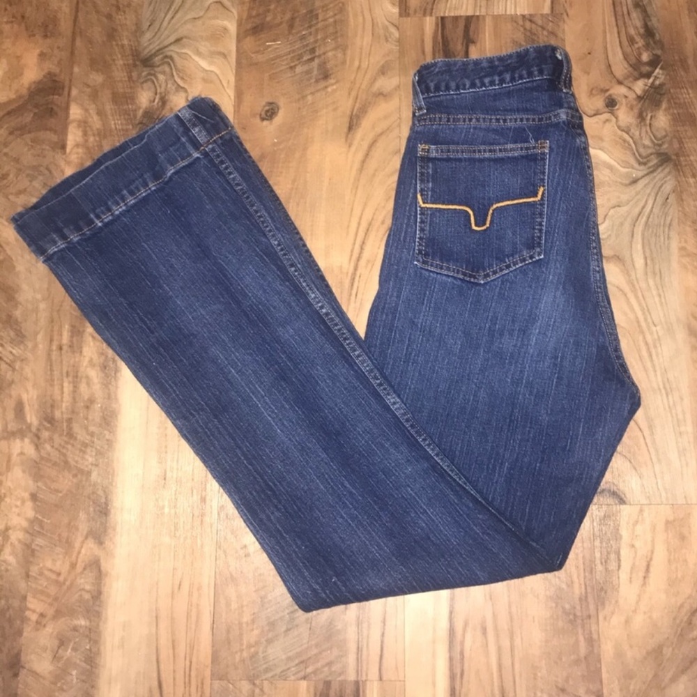 Size 28-29 or a size 4-8 - Picture 2 of 2